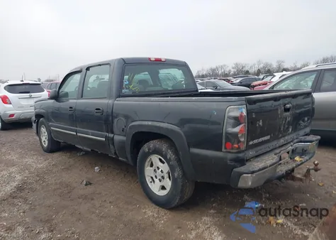 2005 Chevrolet Silverado 1500 Ls z USA, uszkodzony, nr VIN 2GCEC13T651129848